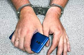 Полицейские города Абдулино помогли потерпевшему вернуть украденный телефон