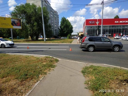 ГИБДД Оренбурга устанавливают обстоятельства ДТП на улице Волгоградской