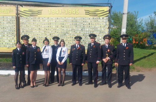 Сотрудники полиции с. Матвеевка обеспечили охрану общественного порядка во время проведения праздничного мероприятия, посвященного 78-ой годовщине Победы