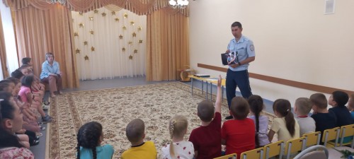 Проведение акции "Внимание - дети!" в ЗАТО Комаровский