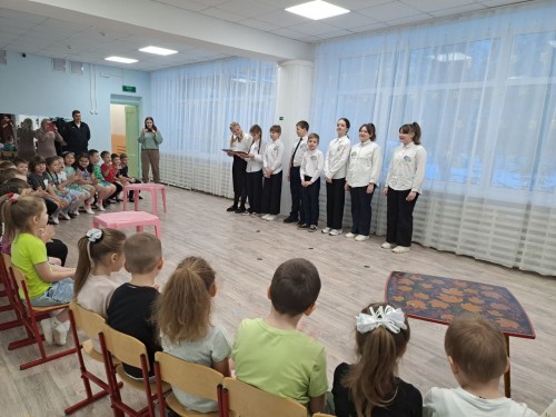 Отряд ЮИД школы №3 выступил перед воспитанниками детского сада №21