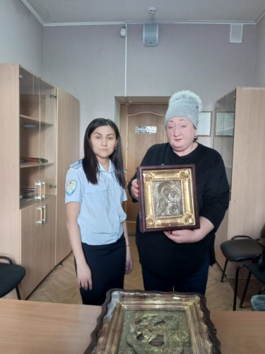 В Оренбурге в суд передано уголовное дело по факту хищения двух икон у жительницы Тюльганского района