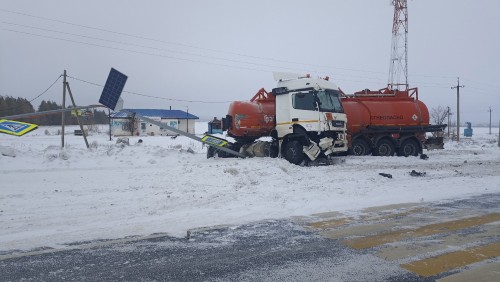 ДТП на трассе М5,столкновение бензовозов