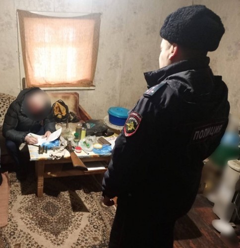 В Курманаевском районе сотрудниками полиции выявлен факт незаконного хранения пороха