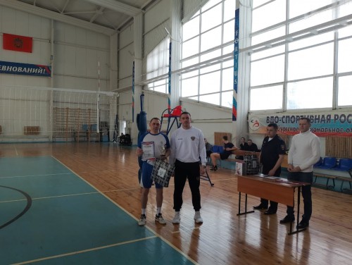 Шарлыкские полицейские завоевали бронзу в зональных соревнованиях по волейболу.