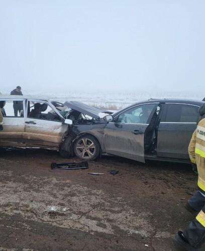На автодороге Сорочинск-Грачевка в результате ДТП пострадали три человека