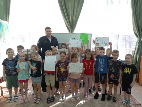 В детском саду №16 города Бугуруслан прошло интерактивное занятие «Правила пешехода»