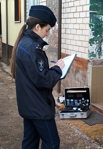 В Бугуруслане полицейские помогли найти пенсионерке денежные средства, которые она переложила в другое место и забыла