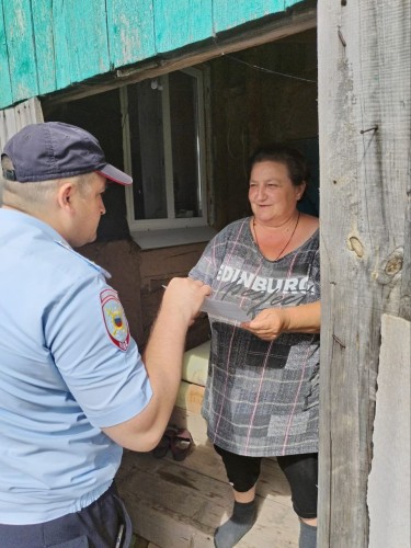 Рейд по профилактике мошенничества провели полицейские Тоцкого района