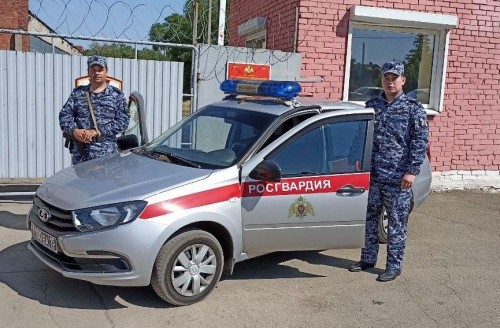 В Орске росгвардейцы задержали мужчину, который угрожал убийством жителю Центра социальной адаптации