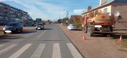 В г. Сорочинске сотрудники полиции устанавливают обстоятельства дорожно-транспортного происшествия с участием ребенка-пешехода