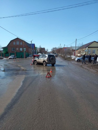 В Бугуруслане сотрудниками полиции проводится проверка по факту дорожно-транспортного происшествия