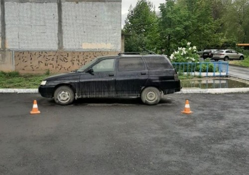 В Новотроицке полицейские разыскивают водителя, скрывшегося с места ДТП