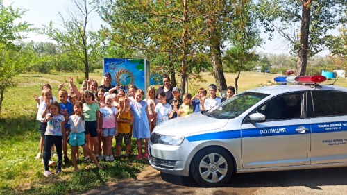 Сотрудники ГИБДД Оренбурга посетили загородный лагерь «Чайка»