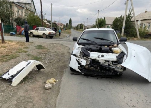 Сотрудники ГИБДД Орска выясняют обстоятельства произошедшего ДТП