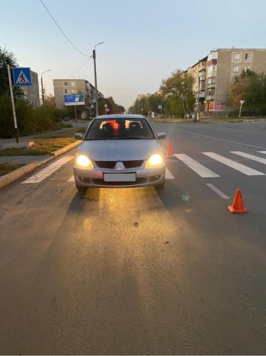 В Новотроицке сотрудники ГИБДД устанавливают причины и обстоятельства ДТП, в котором пострадал 61-летний пешеход