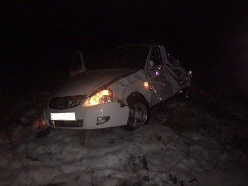 В Бугурусланском районе в результате ДТП пострадали водитель и пассажир легкового автомобиля.