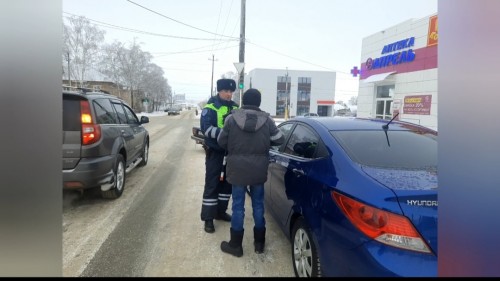 Инспекторы ДПС провели профилактический рейд, направленный на профилактику ДТП с участием юных пассажиров