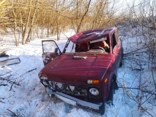 В Бугурусланском районе в результате ДТП пострадали водитель и пассажиры легкового автомобиля.