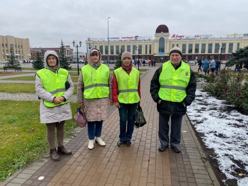 В Бузулуке охрану общественного порядка на сельскохозяйственной ярмарке осуществляли сотрудники полиции совместно с ДНД