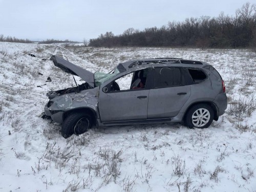  На территории Новосергиевского района автомобиль Ниссан Террано оказался в кювете. Есть пострадавший