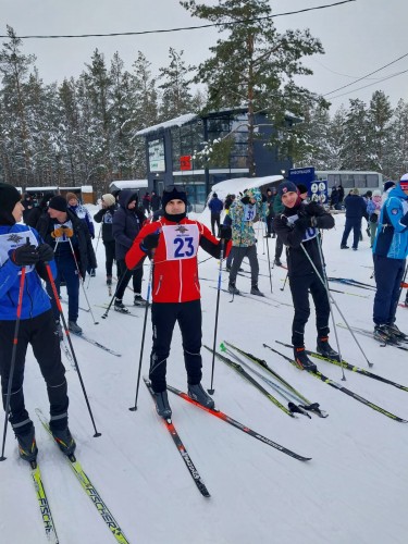 В Оренбурге состоялись соревнования по лыжным гонкам посвященные памяти младшего лейтенанта полиции Е. Никулина среди сотрудников органов внутренних дел